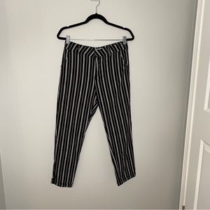 Ardene Black and White Striped Pants (medium)